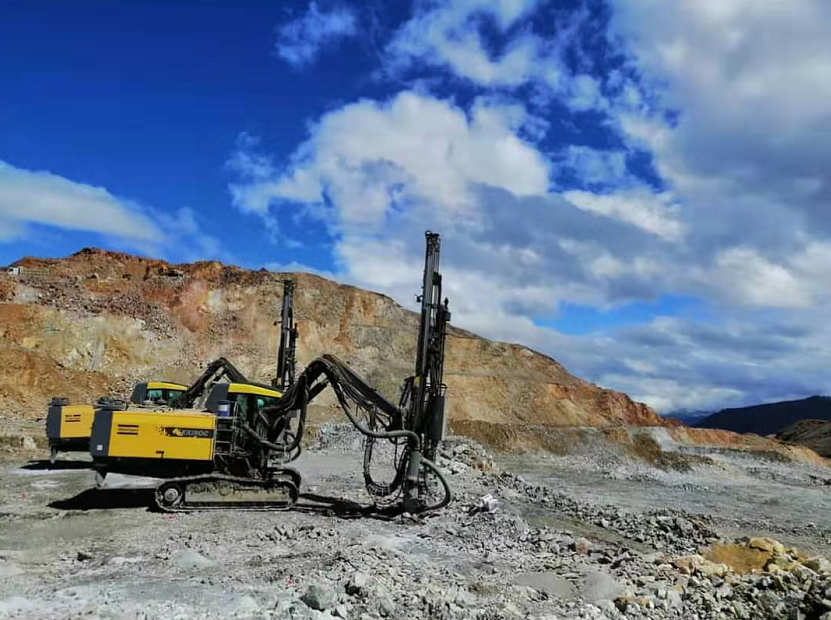 DTH MINING 
