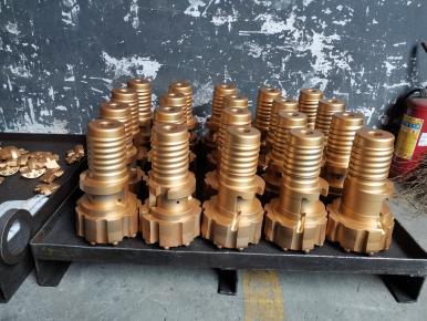 Eccentric Overburden Drilling Equipment
